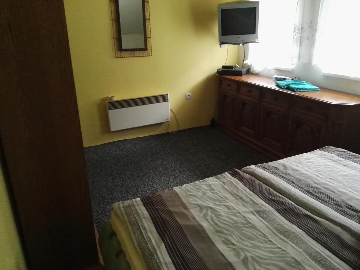Pension U Loupezaku Hotell Jetřichovice Exteriör bild